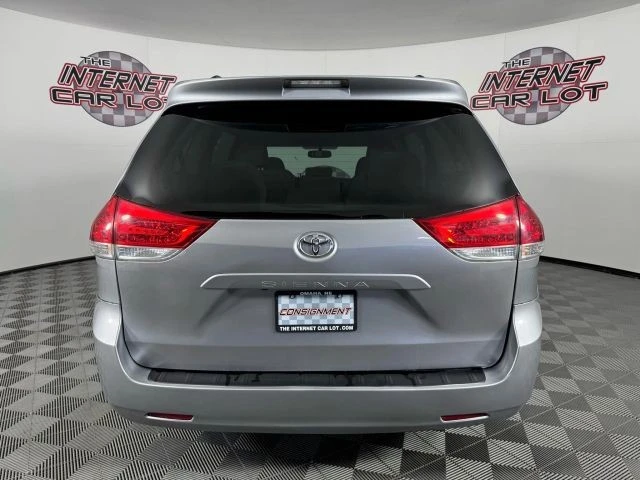 2013 Toyota Sienna 3rd Gen - Image 6 of 21