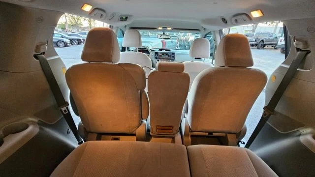2013 Toyota Sienna 3rd Gen - Image 8 of 21