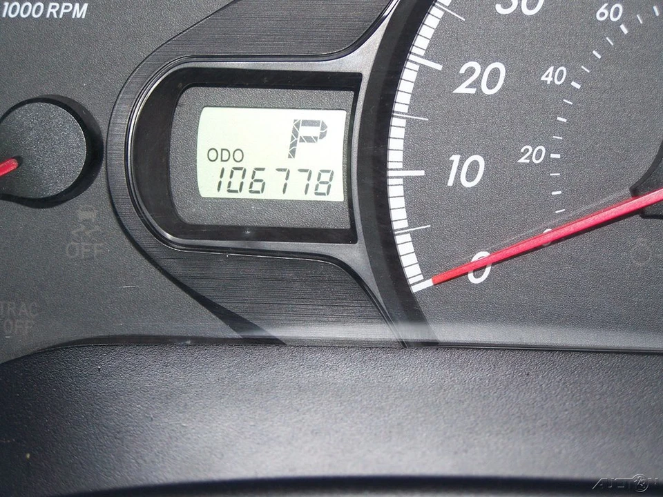 2013 Toyota Sienna 3rd Gen - Image 9 of 12