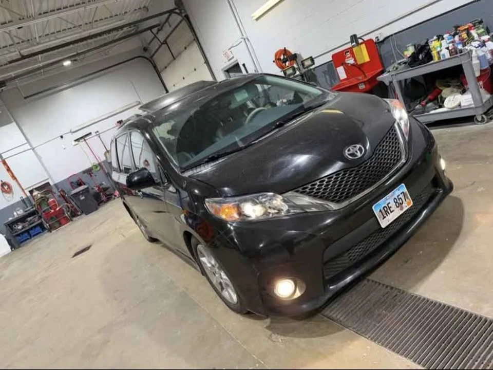 2013 Toyota Sienna 3rd Gen - Image 11 of 11