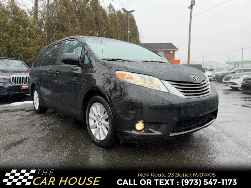 2013 Toyota Sienna 3rd Gen - Image 6 of 12