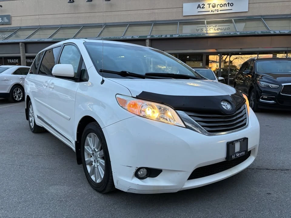 2013 Toyota Sienna 2nd Gen - Image 3 of 19