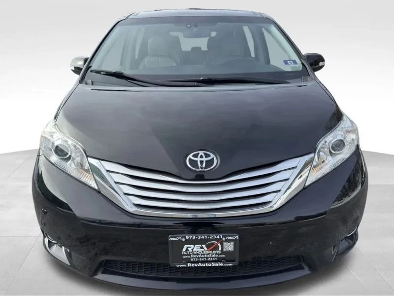 2013 Toyota Sienna 2nd Gen - Image 7 of 12