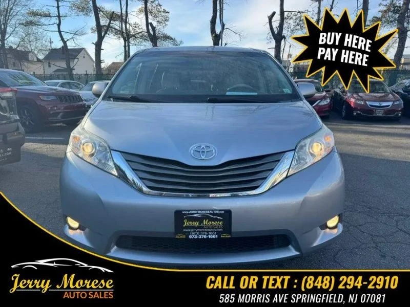 2013 Toyota Sienna 2nd Gen - Image 8 of 12
