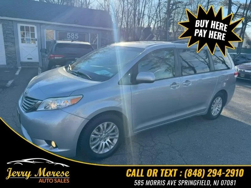 2013 Toyota Sienna 2nd Gen - Image 2 of 12