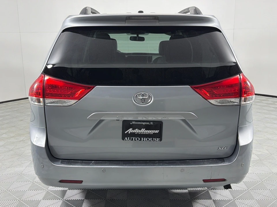 2013 Toyota Sienna 2nd Gen - Image 6 of 12