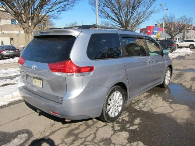 2013 Toyota Sienna 3rd Gen - Image 5 of 21