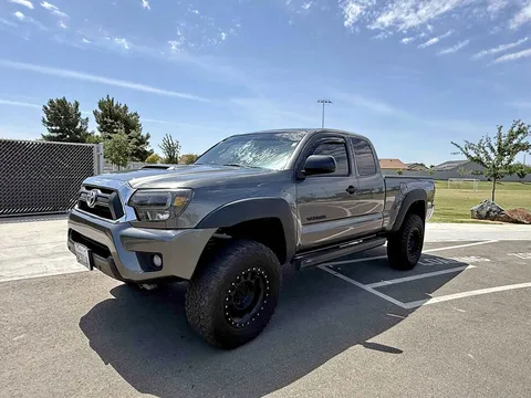 2013 Toyota Tacoma Access Cab TRD Off-Road Pickup 4D 6 ft