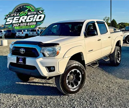 2013 Toyota Tacoma Double Cab TRD Off-Road Pickup 4D 5 ft
