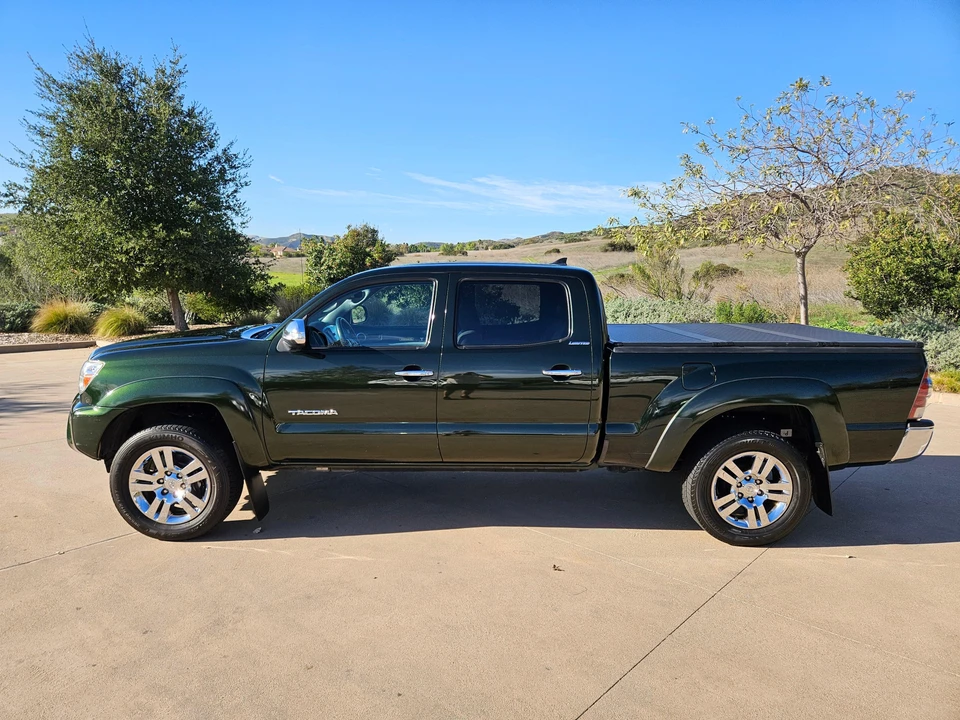 2013 Toyota Tacoma 2nd Gen - Image 15 of 31