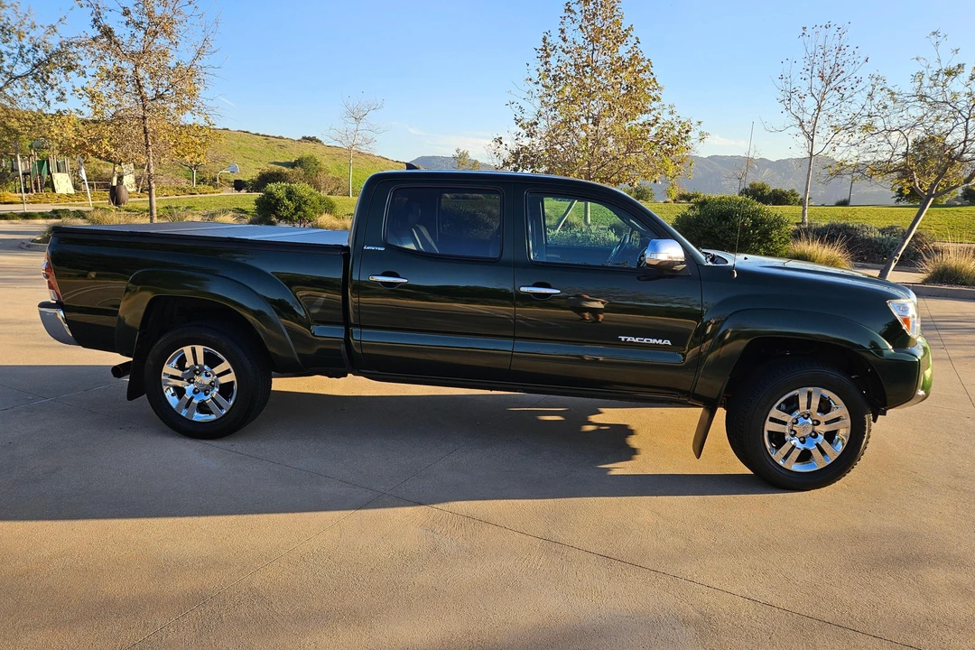 2013 Toyota Tacoma 2nd Gen - Image 3 of 31