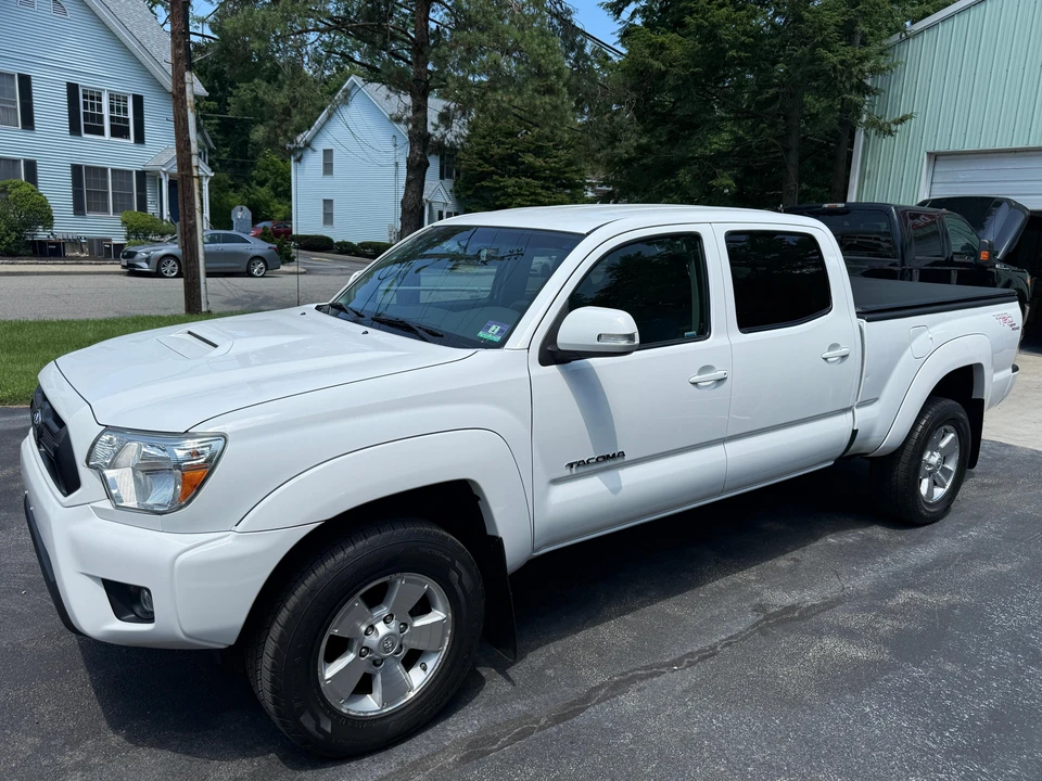 2013 Toyota Tacoma 2nd Gen - Image 7 of 31