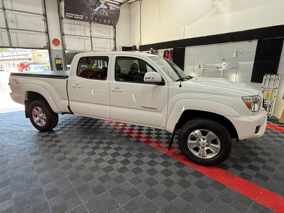 2013 Toyota Tacoma 2nd Gen - Image 15 of 31