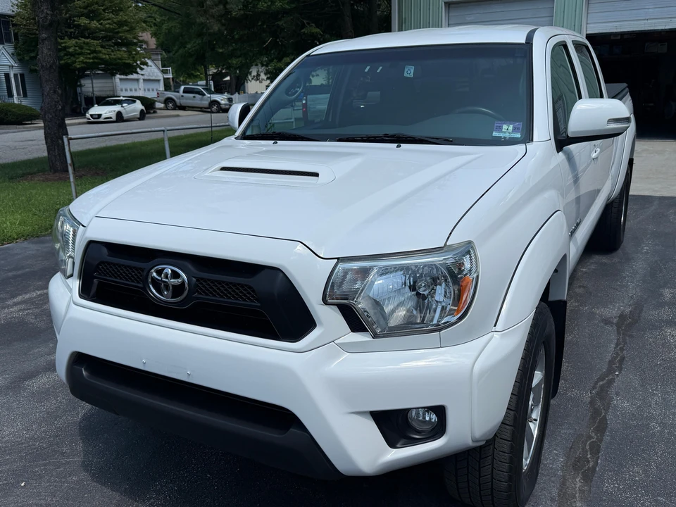 2013 Toyota Tacoma 2nd Gen - Image 6 of 31