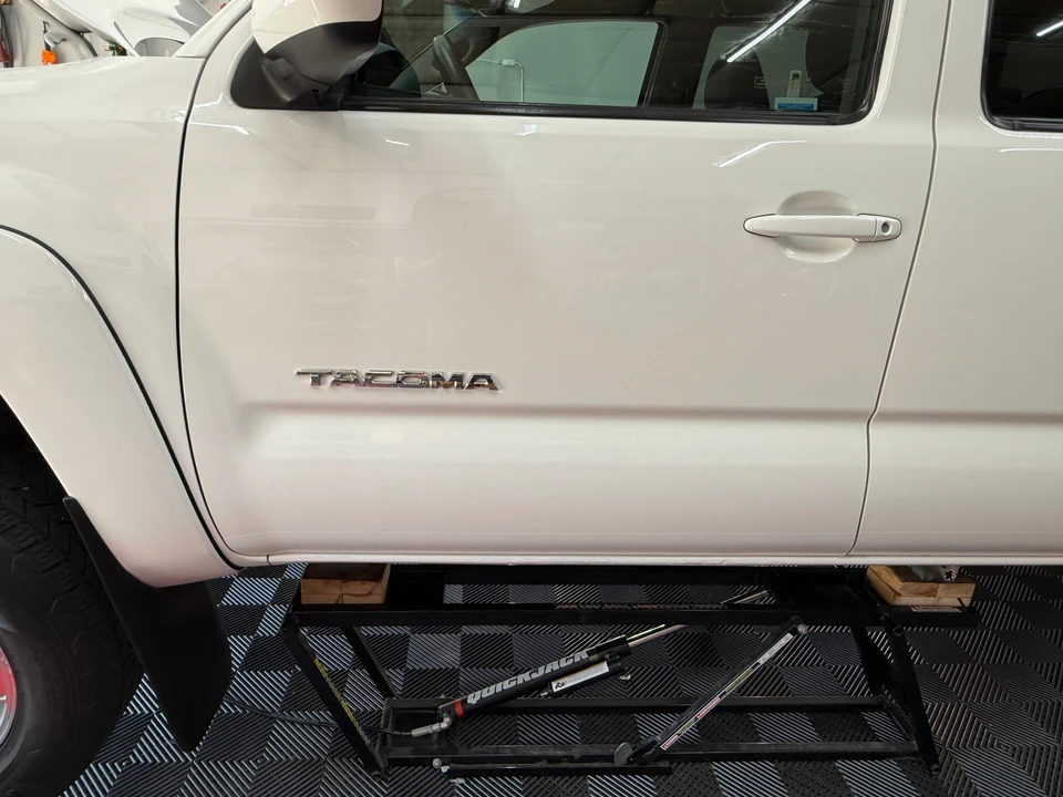 2013 Toyota Tacoma 2nd Gen - Image 30 of 31