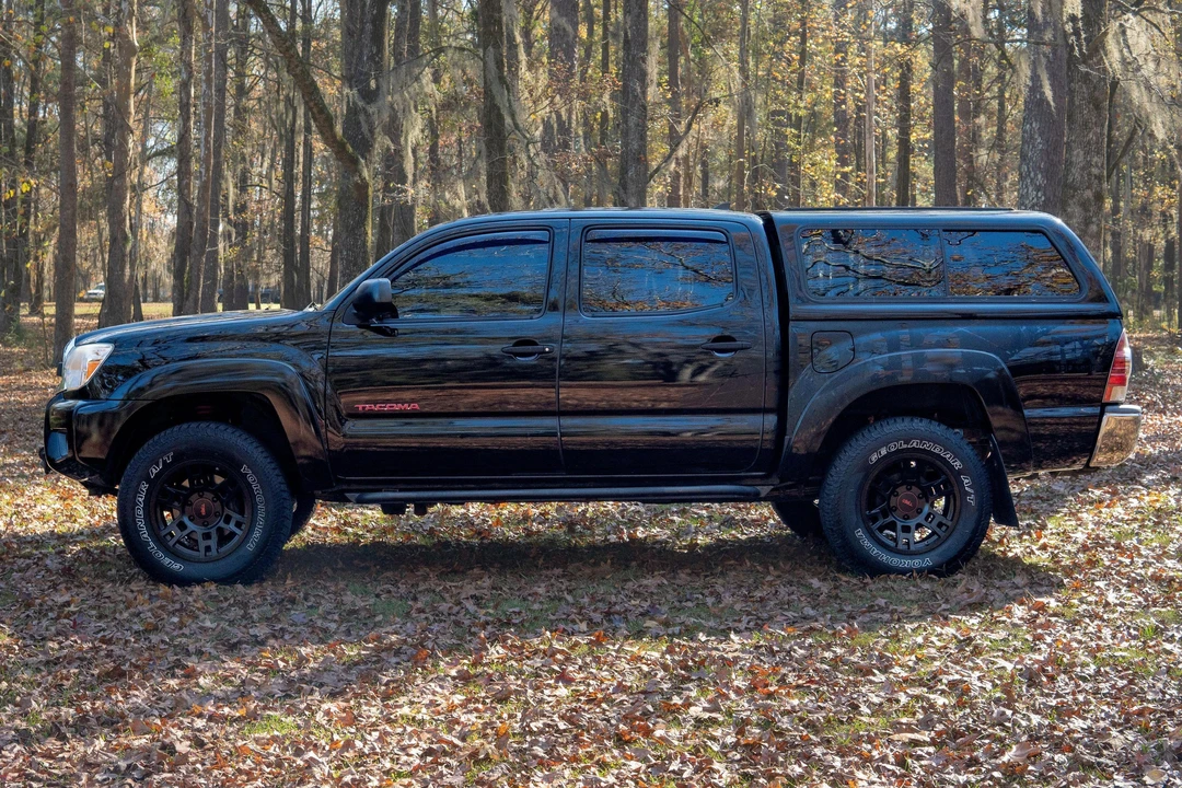 2013 Toyota Tacoma 2nd Gen - Image 3 of 31
