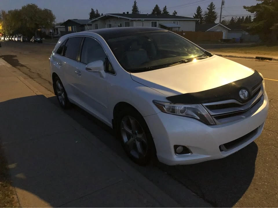 2013 Toyota Venza - Image 4 of 19