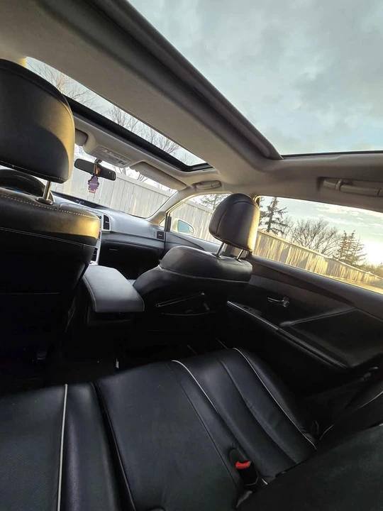2013 Toyota Venza - Image 7 of 13