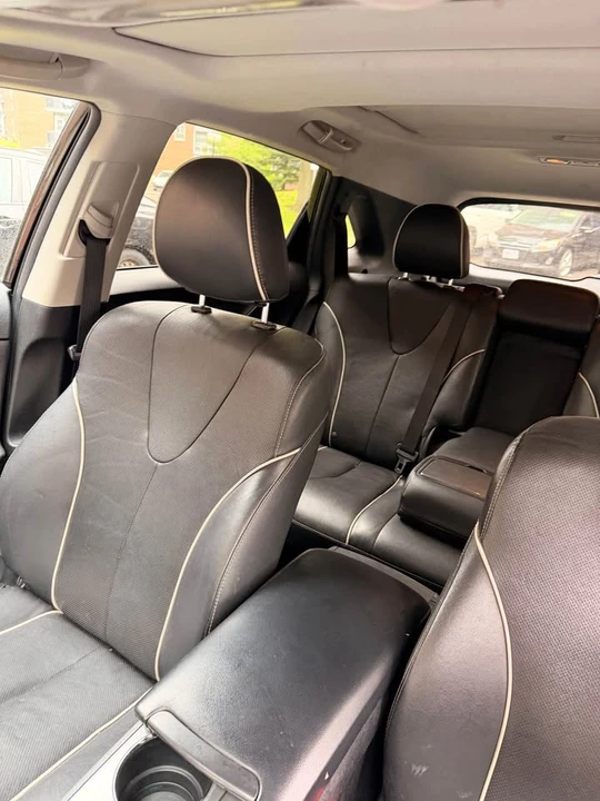 2013 Toyota Venza - Image 7 of 8