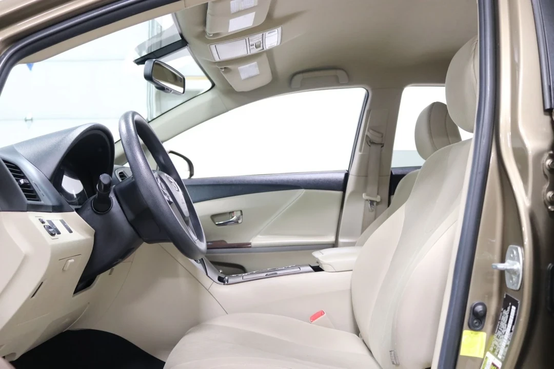 2013 Toyota Venza - Image 12 of 12