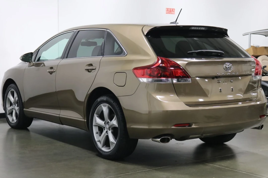 2013 Toyota Venza - Image 6 of 12