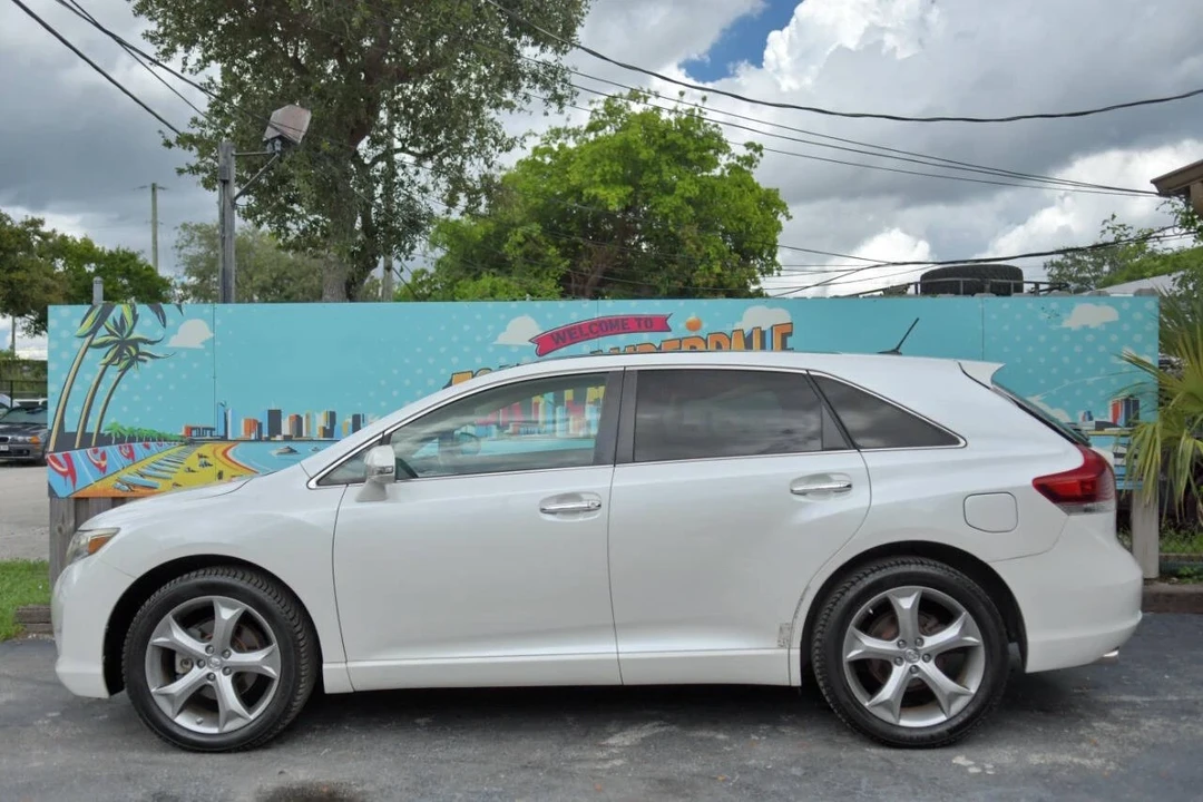 2013 Toyota Venza - Image 5 of 12