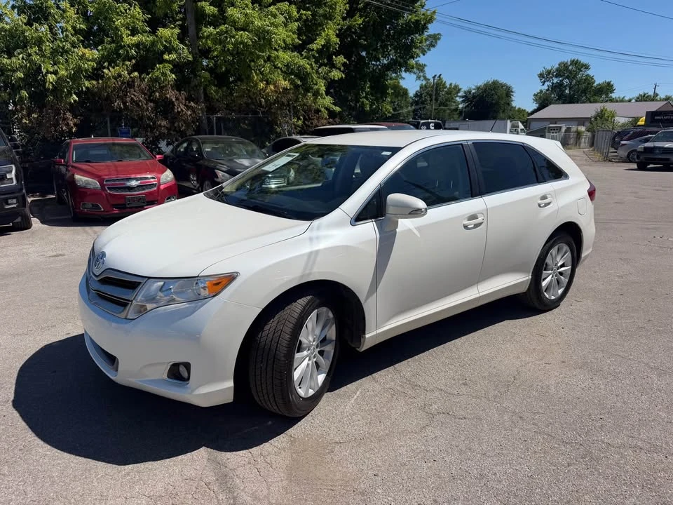 2013 Toyota Venza - Image 3 of 17