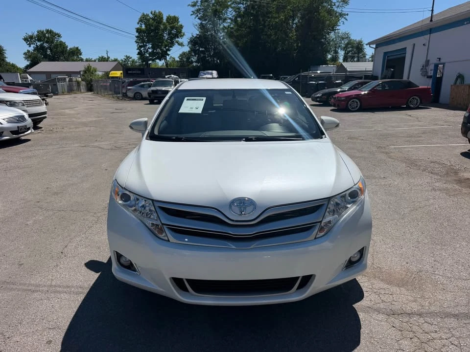 2013 Toyota Venza - Image 2 of 17