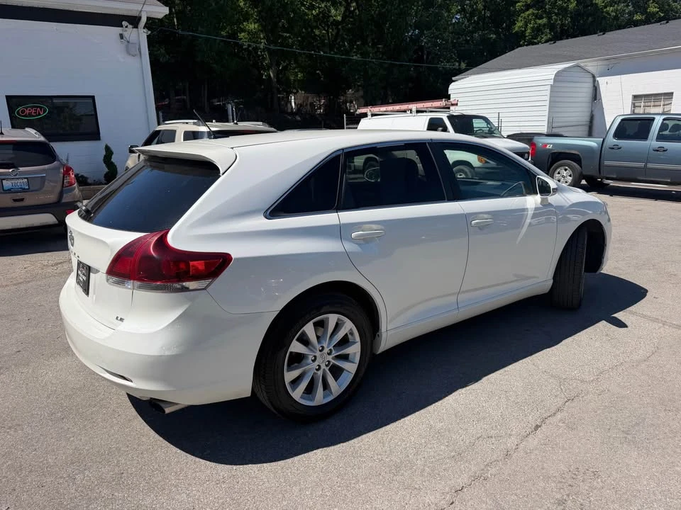 2013 Toyota Venza - Image 6 of 17
