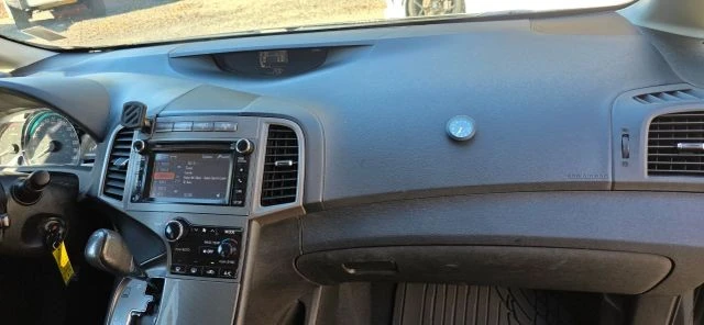 2013 Toyota Venza - Image 14 of 21