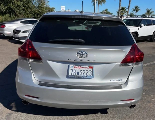 2013 Toyota Venza - Image 2 of 12