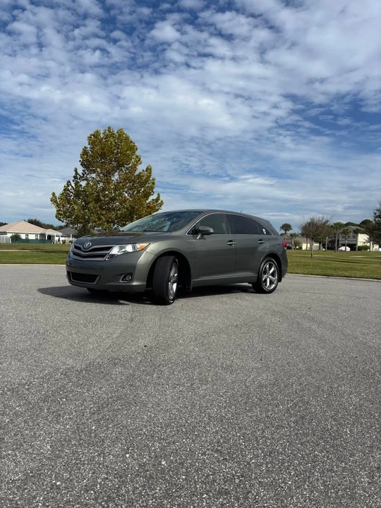 2013 Toyota Venza - Image 4 of 10