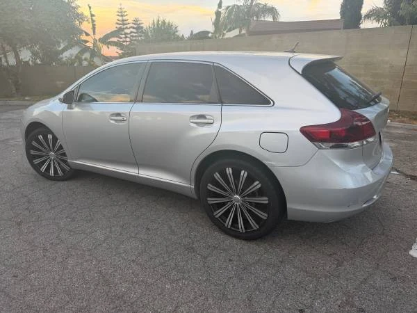 2013 Toyota Venza - Image 17 of 19