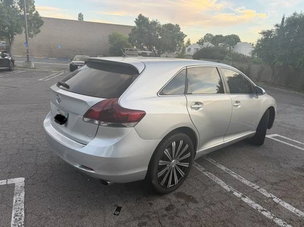 2013 Toyota Venza - Image 3 of 19