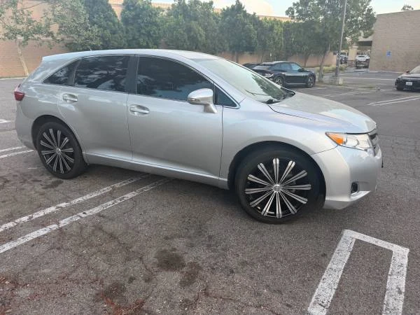 2013 Toyota Venza - Image 7 of 19
