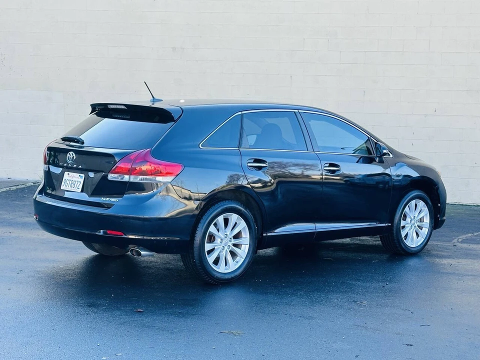 2013 Toyota Venza - Image 5 of 15
