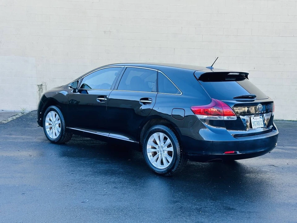 2013 Toyota Venza - Image 7 of 15