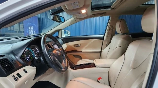 2013 Toyota Venza - Image 7 of 12
