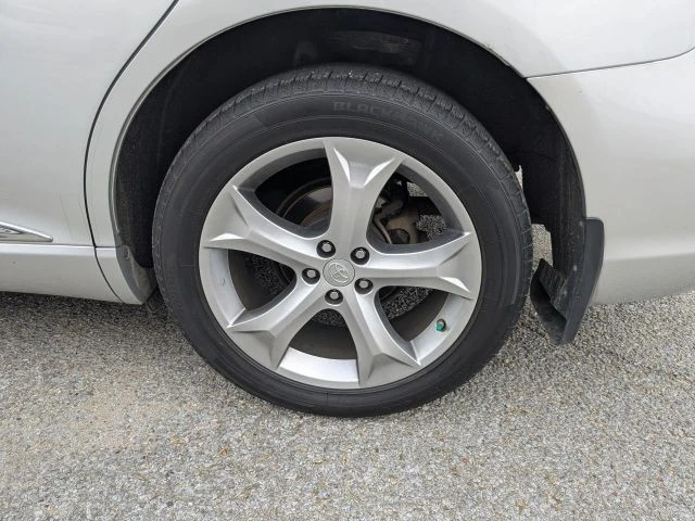 2013 Toyota Venza - Image 9 of 21