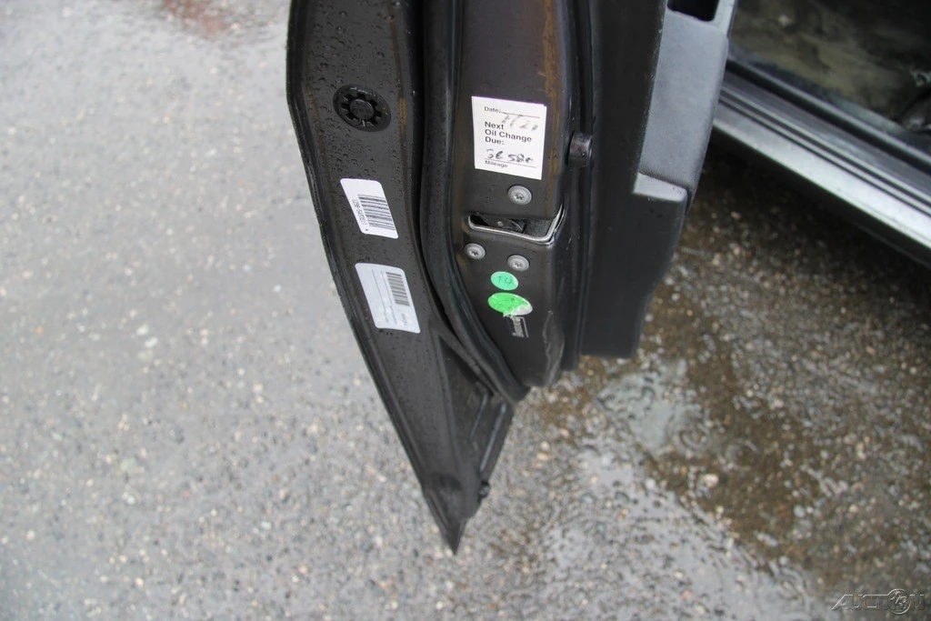 2013 Toyota Yaris - Image 11 of 21