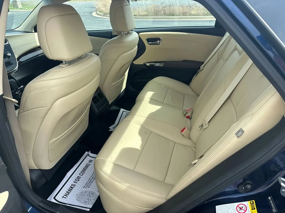 2013 Toyota Avalon 4th Gen - Image 7 of 16