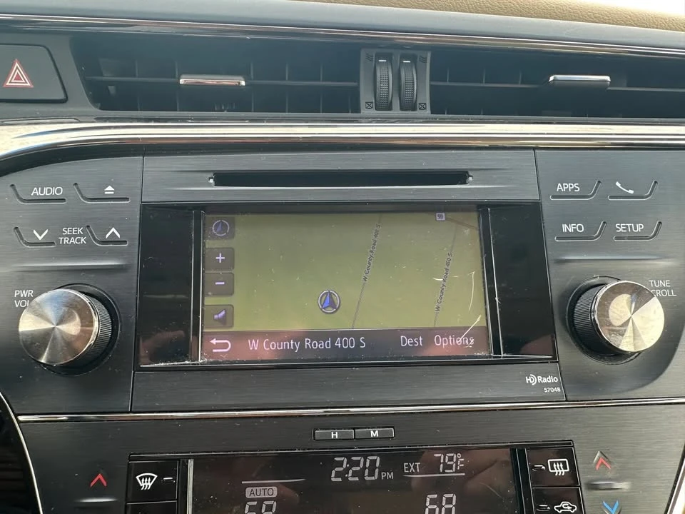 2013 Toyota Avalon 4th Gen - Image 11 of 16