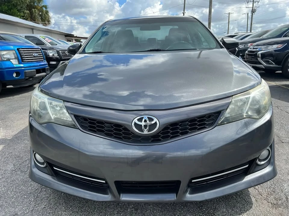 2013 Toyota Camry 7th Gen - Image 3 of 20