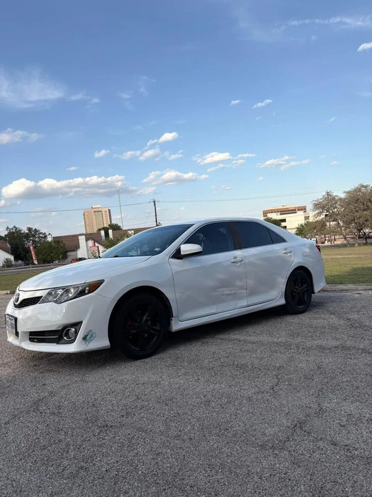 2013 Toyota Camry 7th Gen - Image 3 of 8