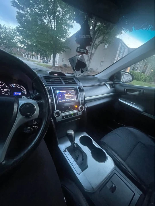 2013 Toyota Camry 7th Gen - Image 15 of 19