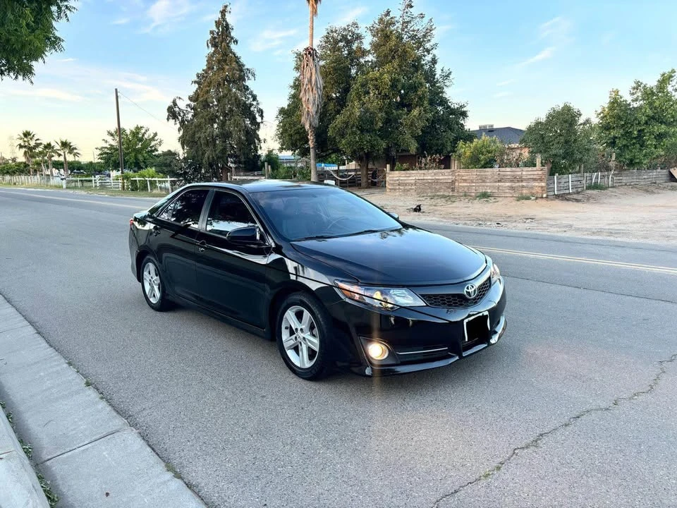 2013 Toyota Camry 7th Gen - Image 8 of 17