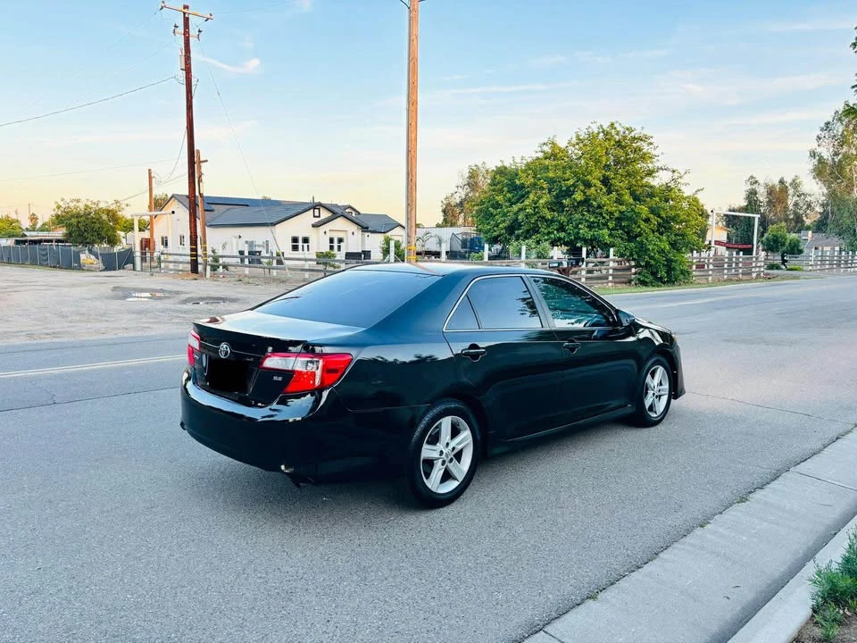2013 Toyota Camry 7th Gen - Image 6 of 17