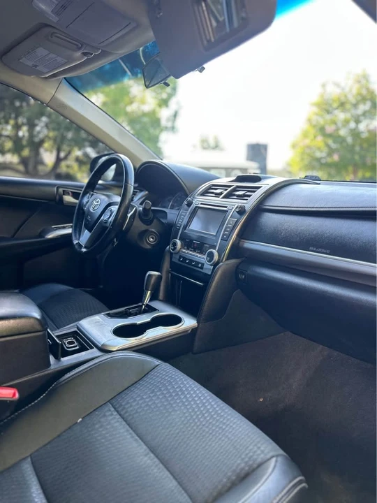 2013 Toyota Camry 7th Gen - Image 8 of 9