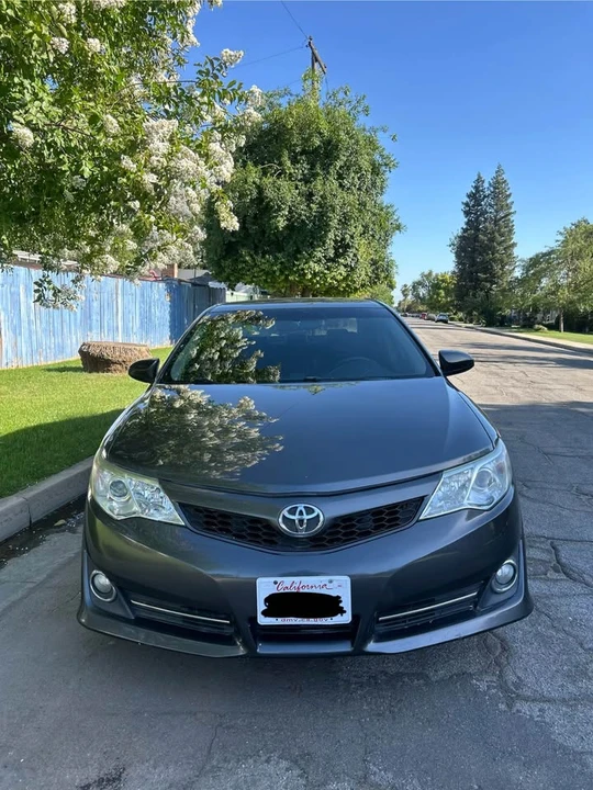 2013 Toyota Camry 7th Gen - Image 2 of 9