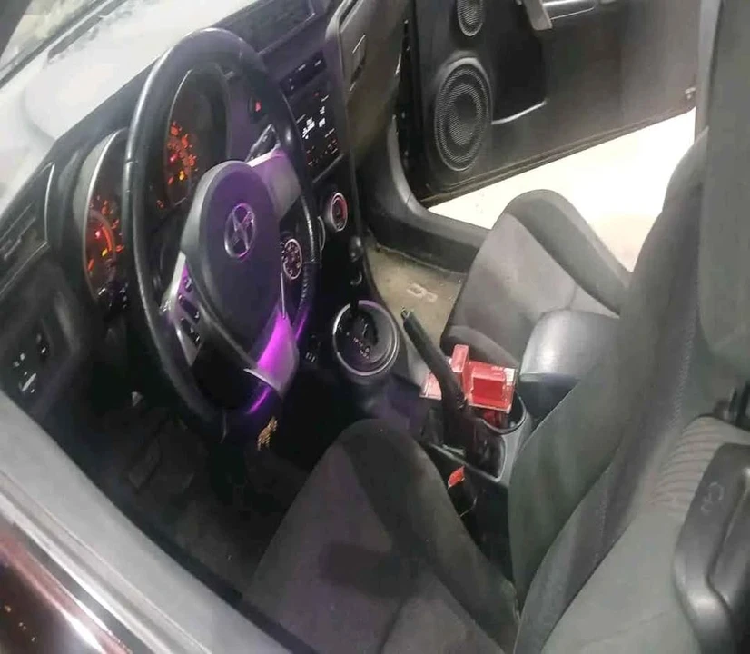 2013 Toyota Celica - Image 3 of 6